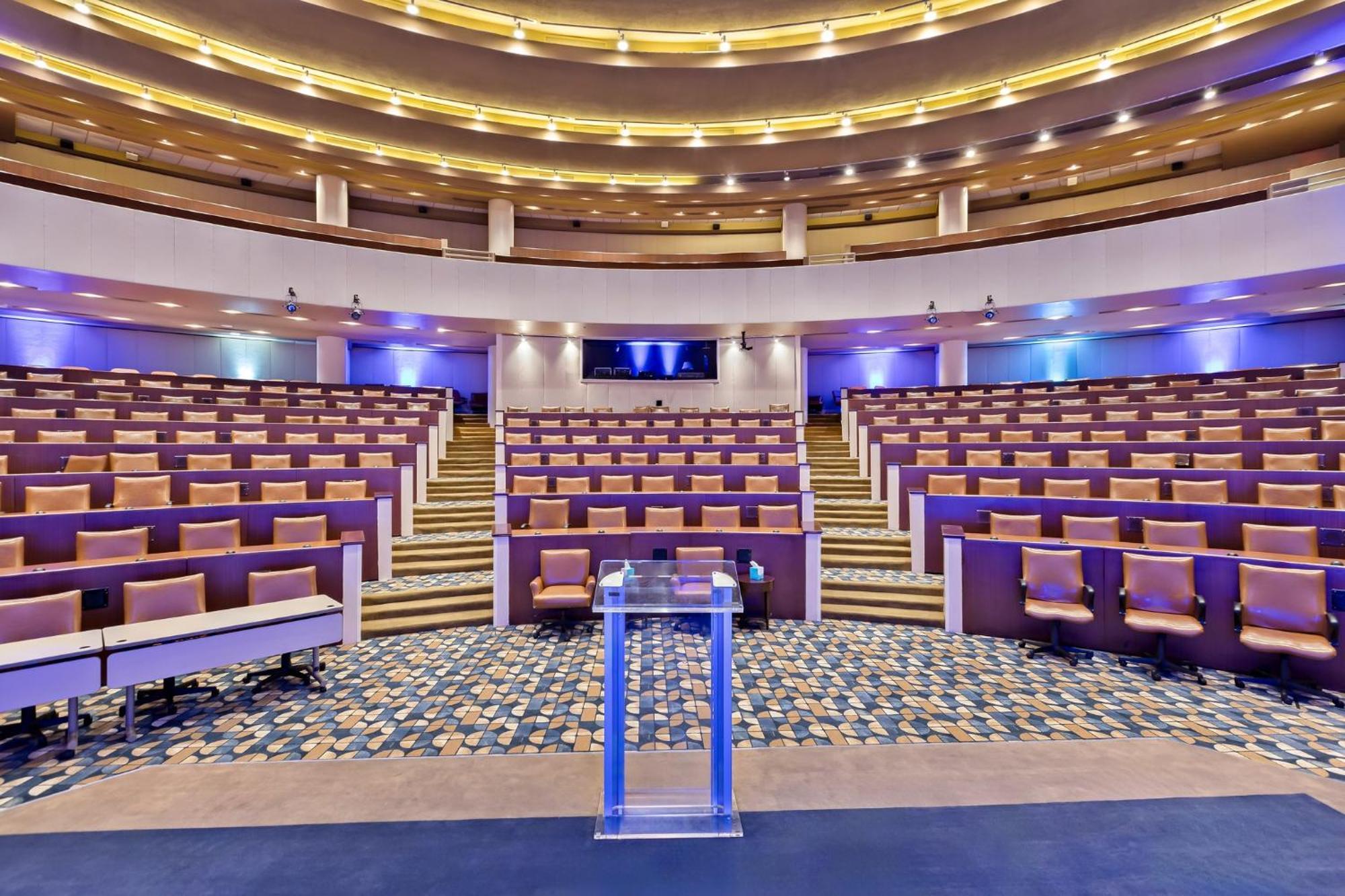 Crowne Plaza Princeton - Conference Center By Ihg Exterior photo