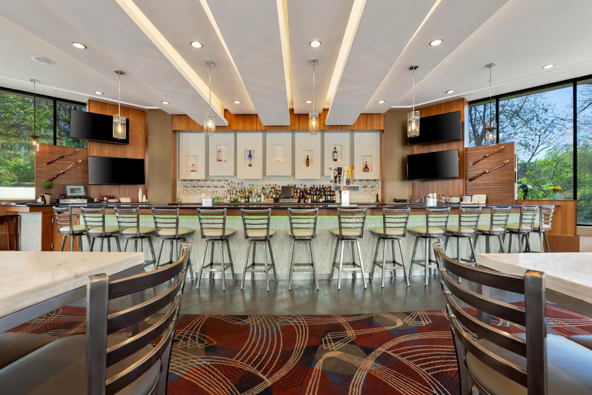 Crowne Plaza Princeton - Conference Center By Ihg Exterior photo